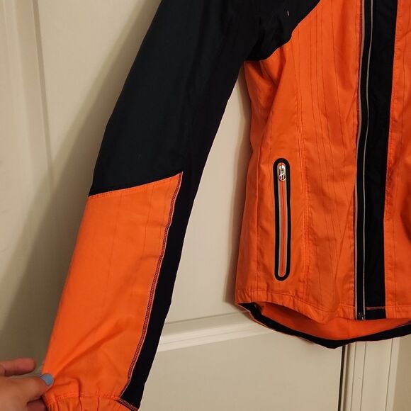 Lululemon Women's "Get Up & Glow" Orange & Black Activewear Jacket Size 6 - Picture 4 of 11